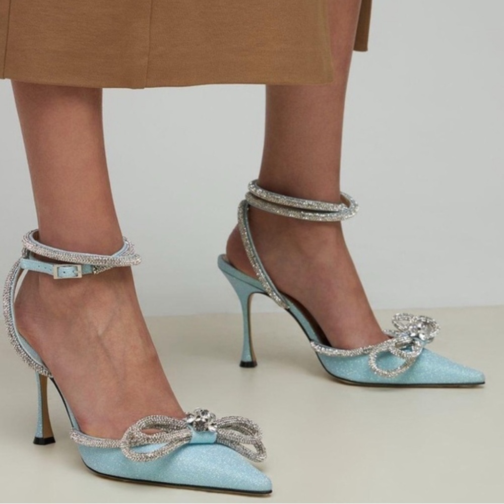 NEW Mach & Mach Double Crystal Bow Glittered Pump Heels